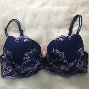 New Victoria’s Secret push up padded demi bra -34D